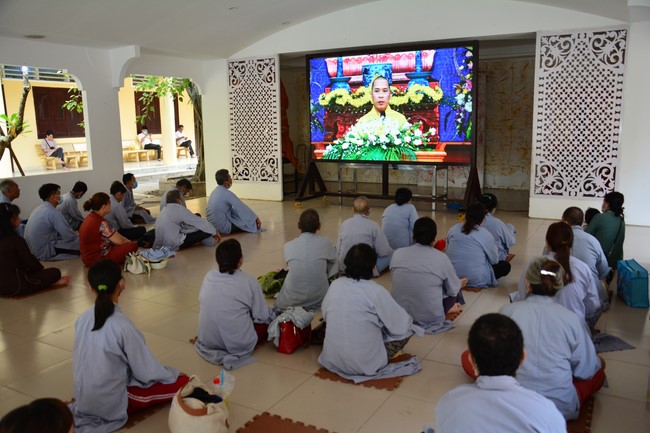 The 1st Three-Jewel Refuge Ceremony in 2021